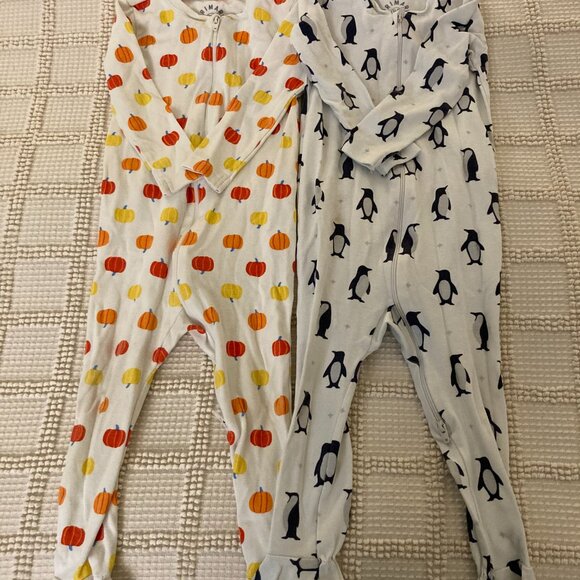 Primary Baby Boy Gender Neutral Footie Pajamas Bundle 12-18M - Picture 2 of 2